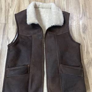 prslukod pravog krzna